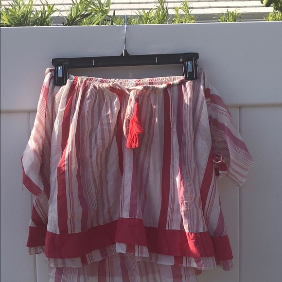 Shirt off the shoulder - Picture 1 of 2